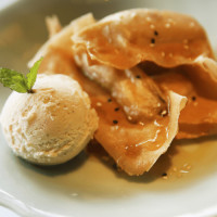 PLÁTANO FRITO CON HELADO