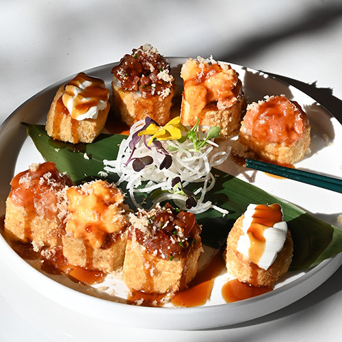 CRUNCH ROLL