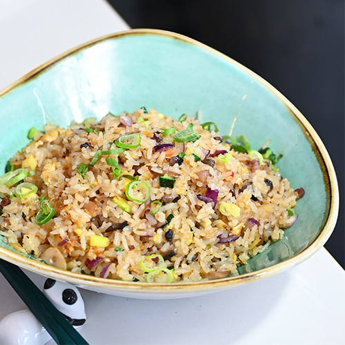 ARROZ FRITO CON WAGYÚ